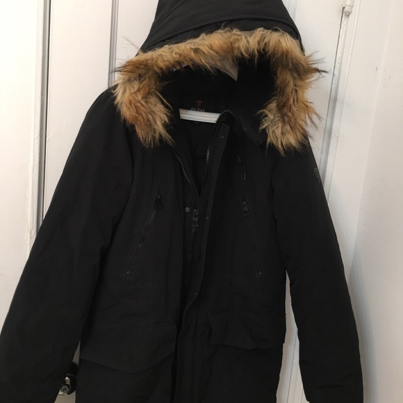 Guess jacket New open box and never worn before. Size S/P - Picture 10 of 13